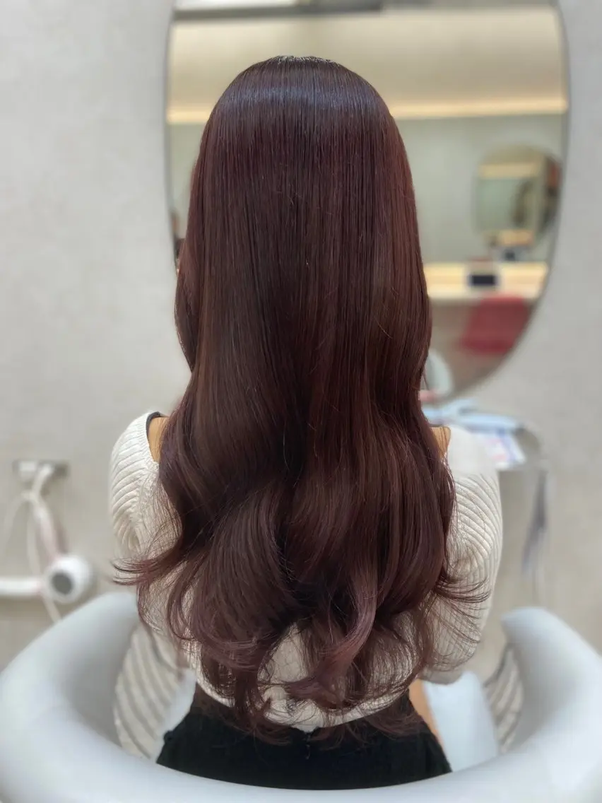 ロング カラー ベージュカラー ブリーチ ブラウンカラー ケアブリーチ チョコレートブラウン カット ヘアカラー トリートメント 新宿/韓国ヘア 中明度カラー/かやのヘアスタイル