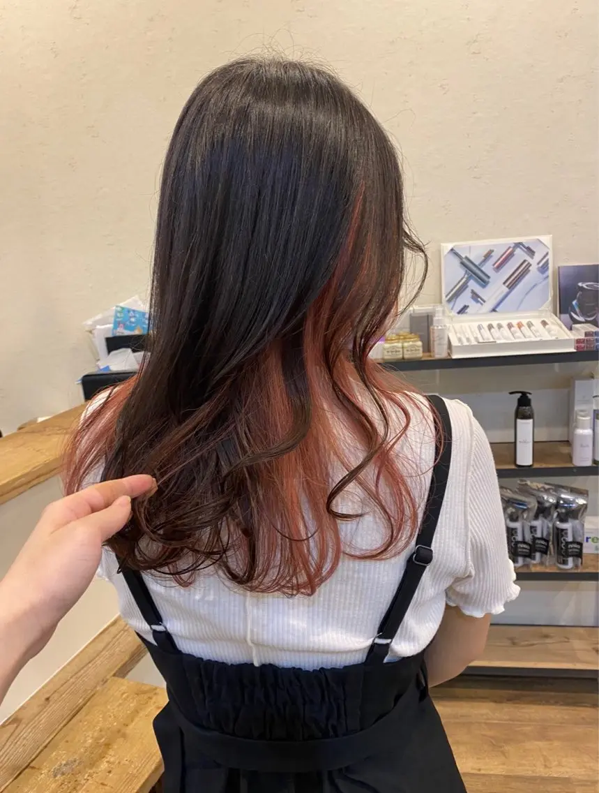 ロング カラー ピンクカラー カット ヘアカラー インナーカラー🌈 サイトウ ミズキのヘアスタイル
