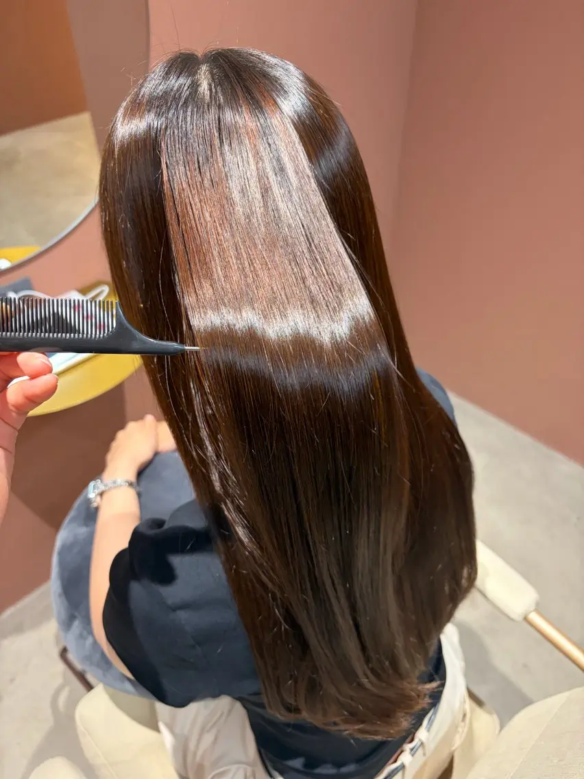 ロング 縮毛矯正 inity Enaのヘアスタイル