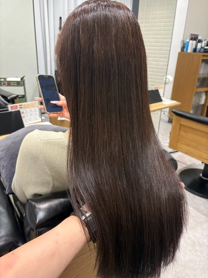 ロング カラー さきた ひかるのヘアスタイル