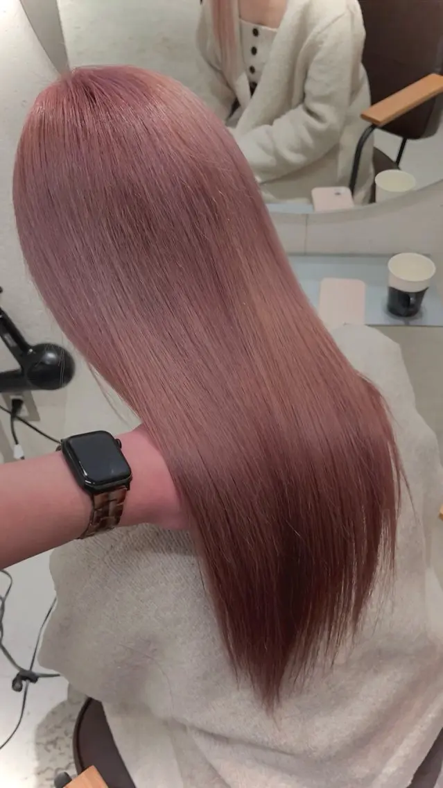 ミディアム カラー ヘアアレンジ ヘアカラー 菅宮 皐のヘアスタイル