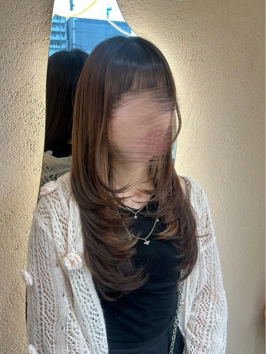 ロング ハイレイヤー レイヤーカット カット ヘアカラー トリートメント レイヤー/透明感 🌷油科あい🌷のヘアスタイル