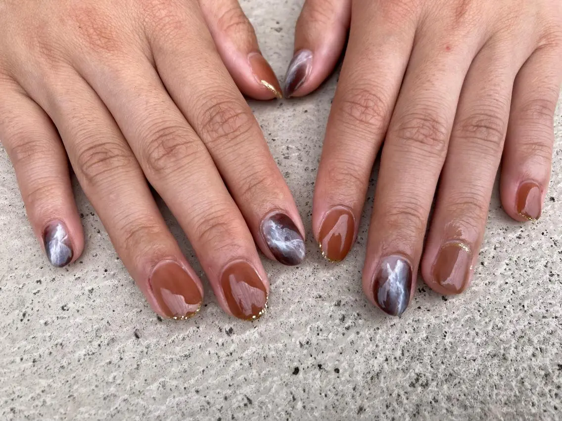 ショート ネイル ハンドネイル フットネイル ✴︎ Delightのネイルデザイン