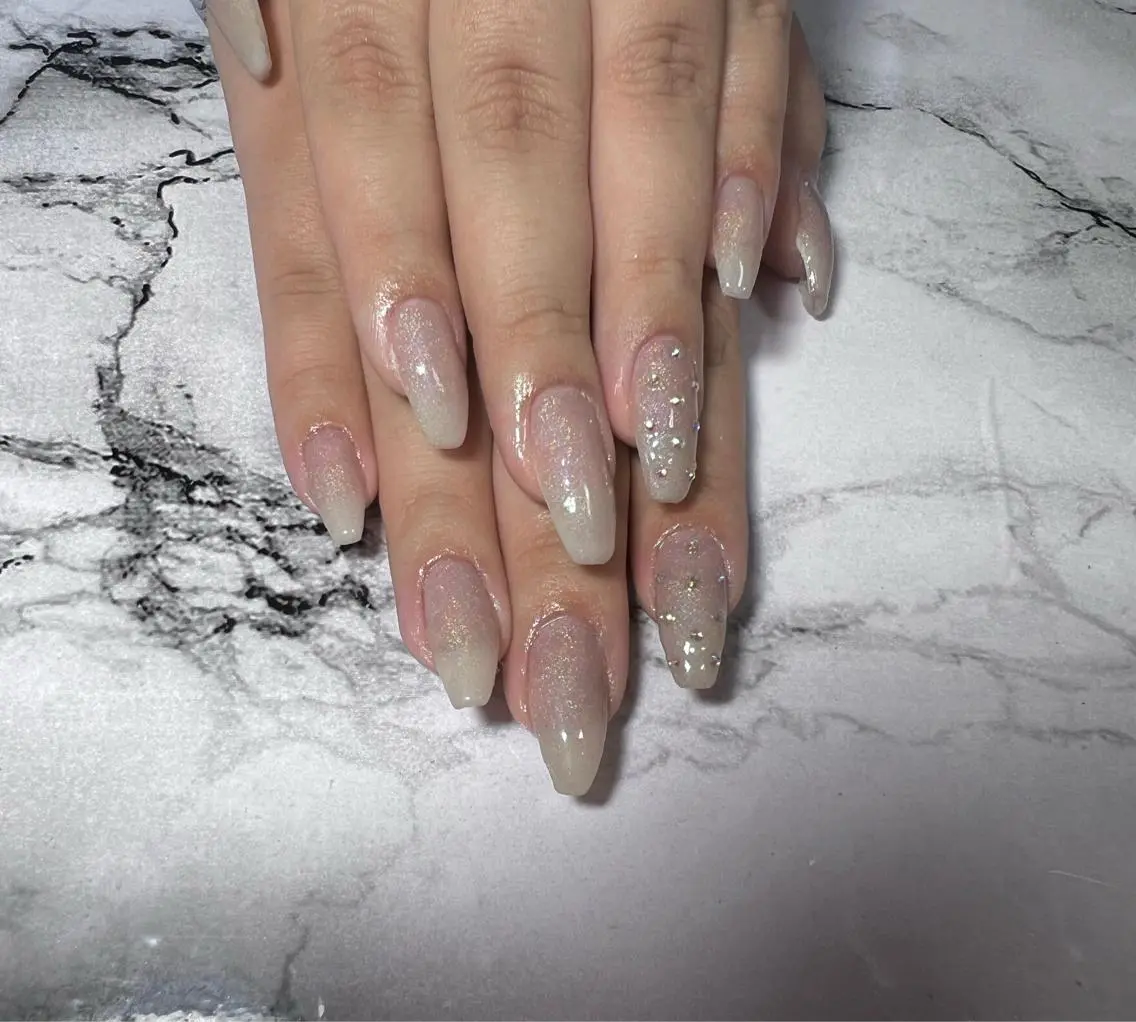 ネイル シンプルネイル 冬ネイル Mimi Nailのネイルデザイン