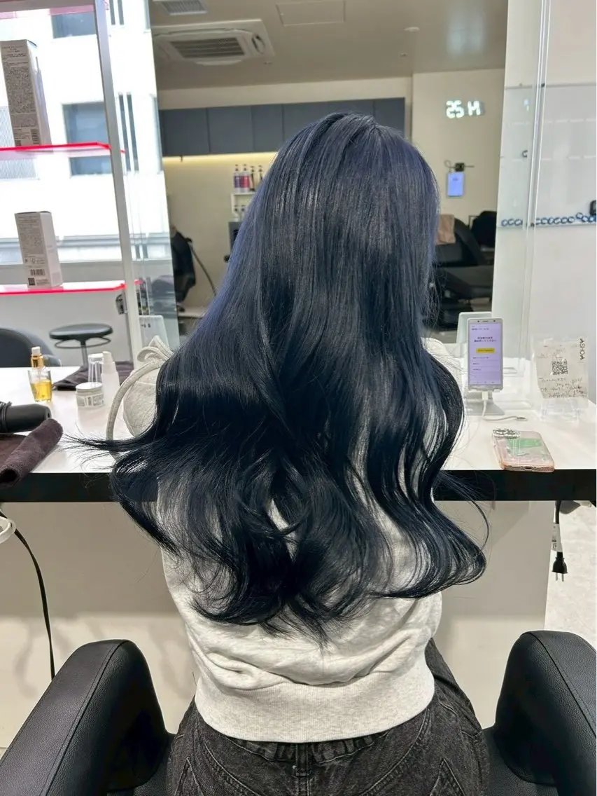 セミロング カラー ⋆✮⋆.透明感カラー sana🧚‍♂️のヘアスタイル