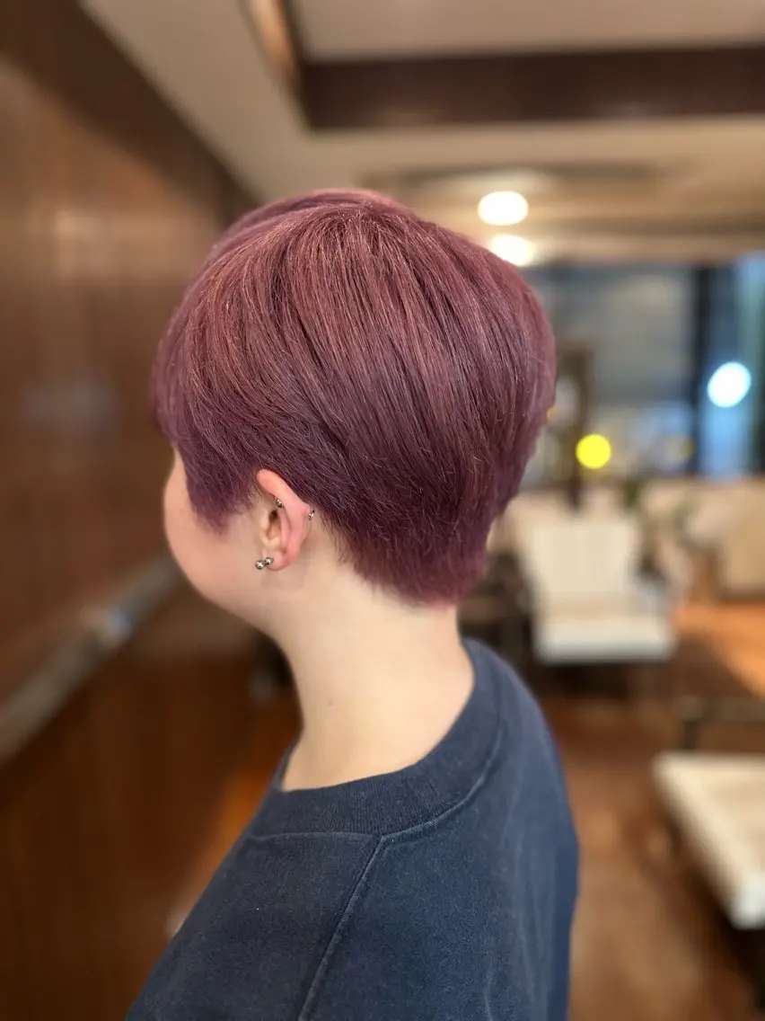 ショート カラー ブリーチ ピンクカラー バイオレットカラー 高木 陽平のヘアスタイル