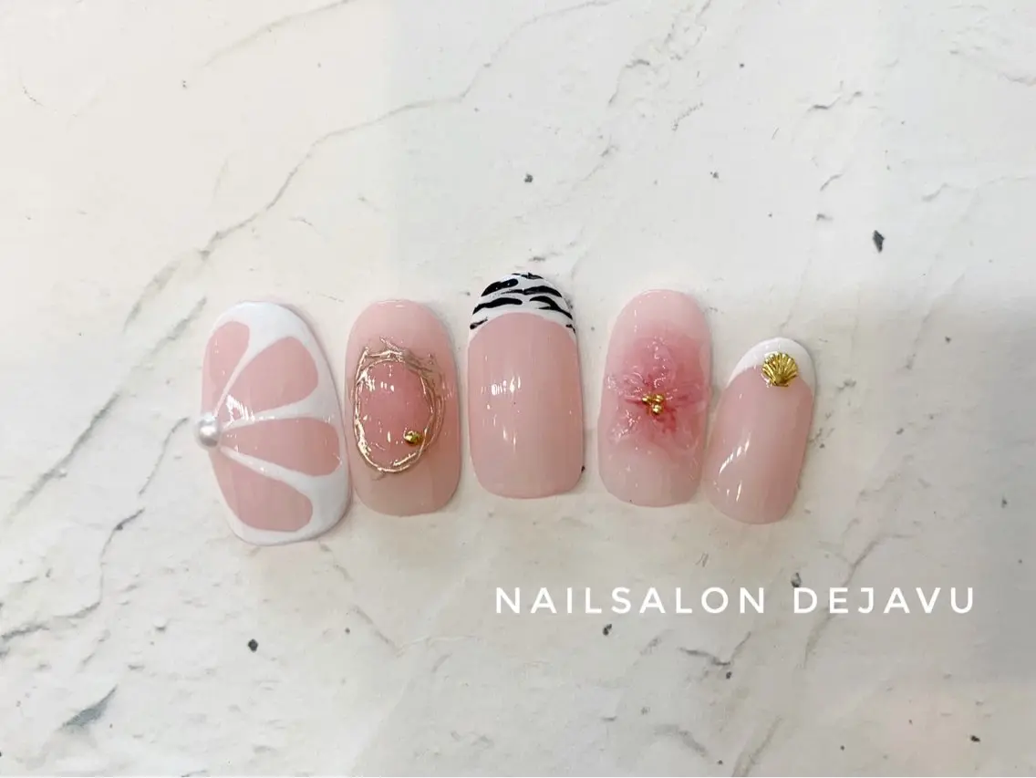 ネイル ハンドネイル Nailsalon Dejavuのネイルデザイン