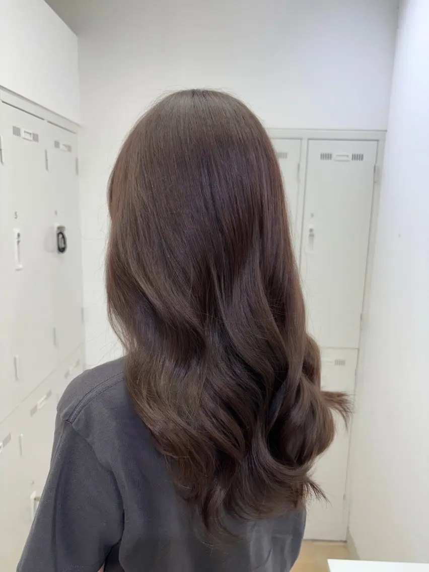 ロング カラー ブラウンカラー 透明感カラー ココアブラウン カット ヘアカラー トリートメント 長妻莉央/縮毛矯正 髪質改善カラーのヘアスタイル