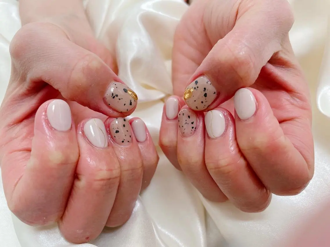 ネイル ハンドネイル mogunail &blowのネイルデザイン