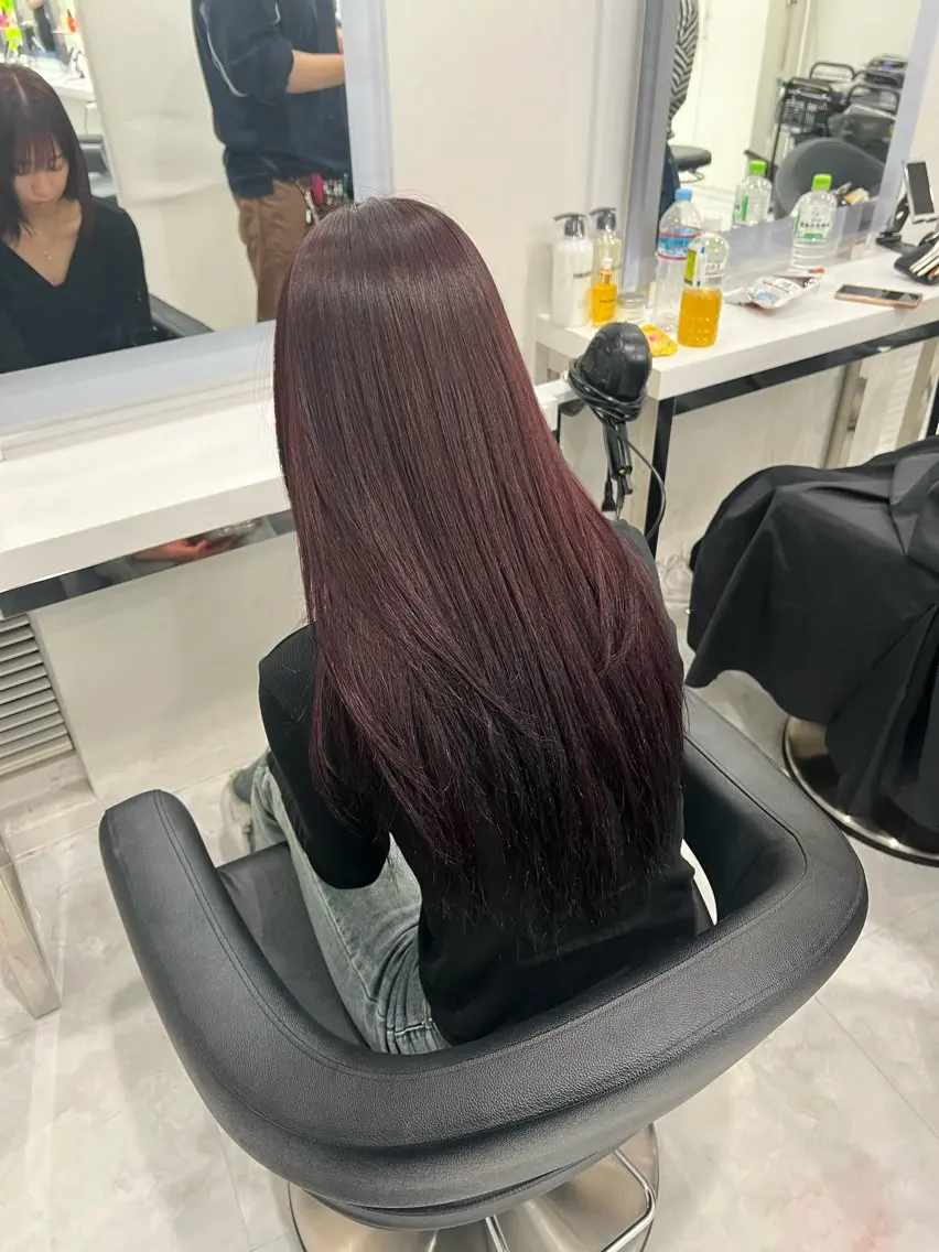ロング カラー 流行りの透明感カラー ×縮毛矯正🤍ユウのヘアスタイル