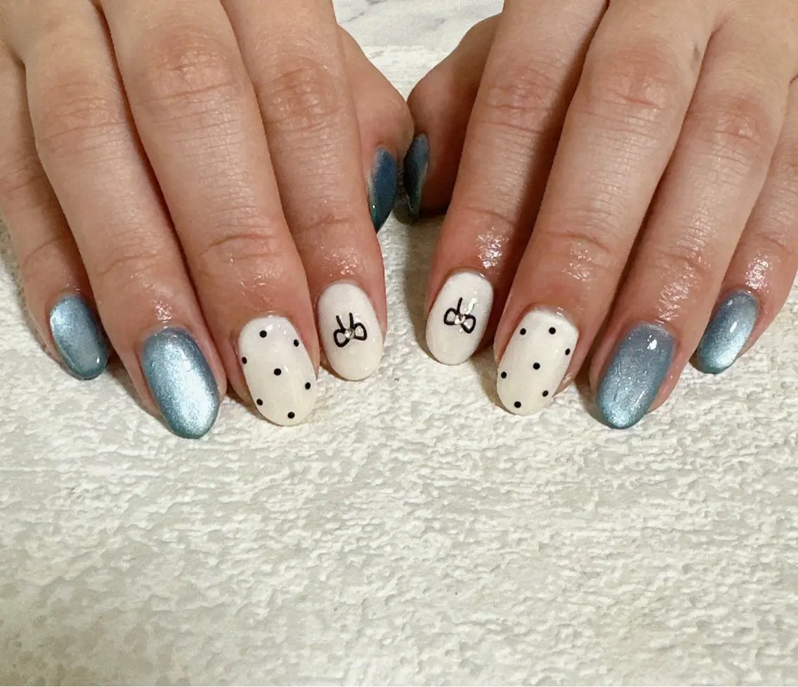 ネイル オーロラネイル フットネイル フレンチネイル ジェルネイル 韓国ネイル ハンドネイル mogunail &blowのネイルデザイン