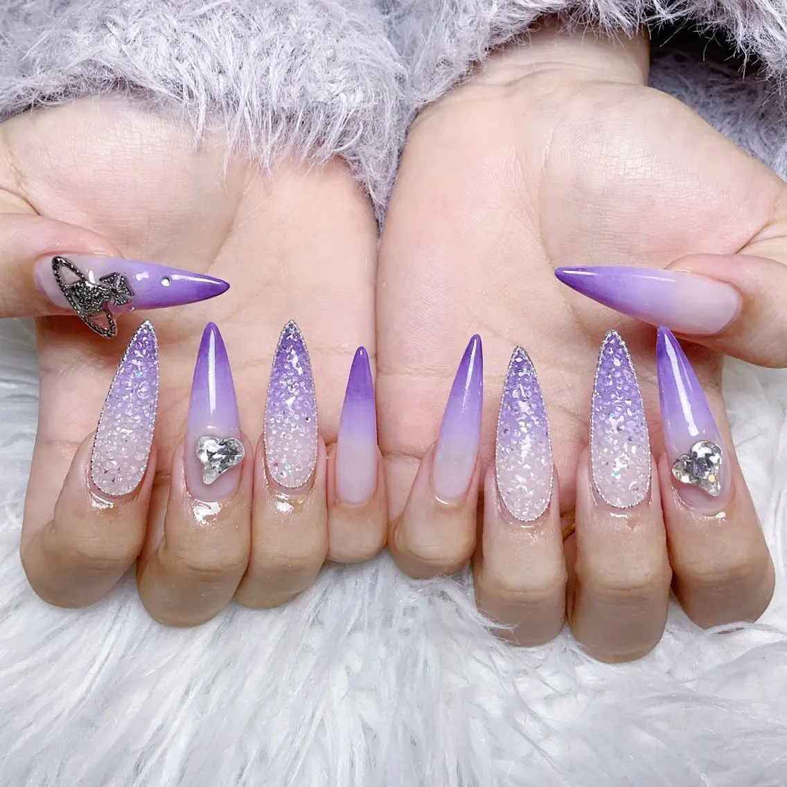 ネイル ハンドネイル 🍭Yun nail hyejin🌸のネイルデザイン