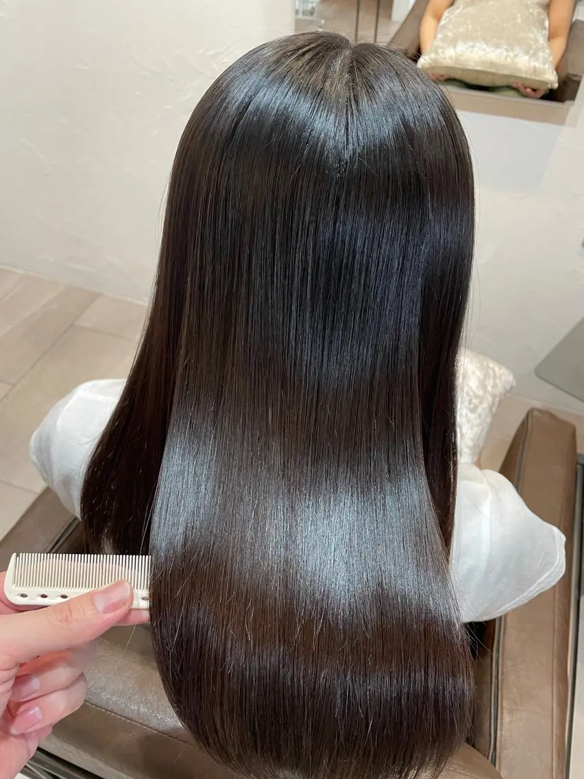 【梅雨時期うねりが気になる方】美髪縮毛矯正　カット＋カウンセリング込み　¥18800→¥18000の写真