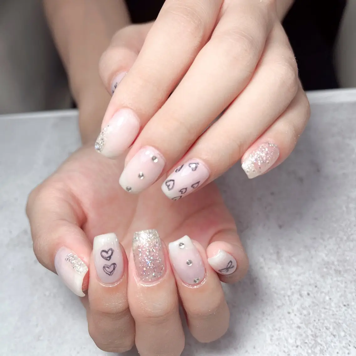 ネイル ハンドネイル Glow Nail スカルプ専門店のネイルデザイン