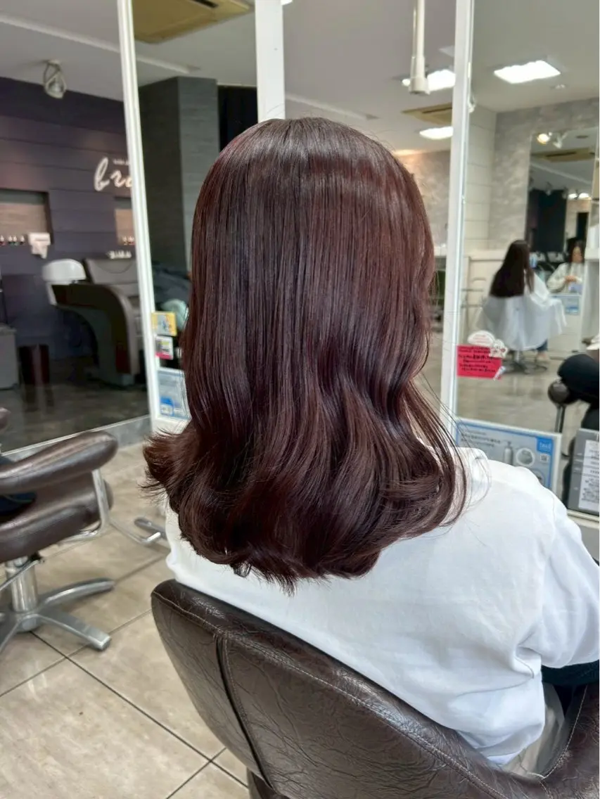 ミディアム カラー ヘアカラー 西岡 英菜のヘアスタイル