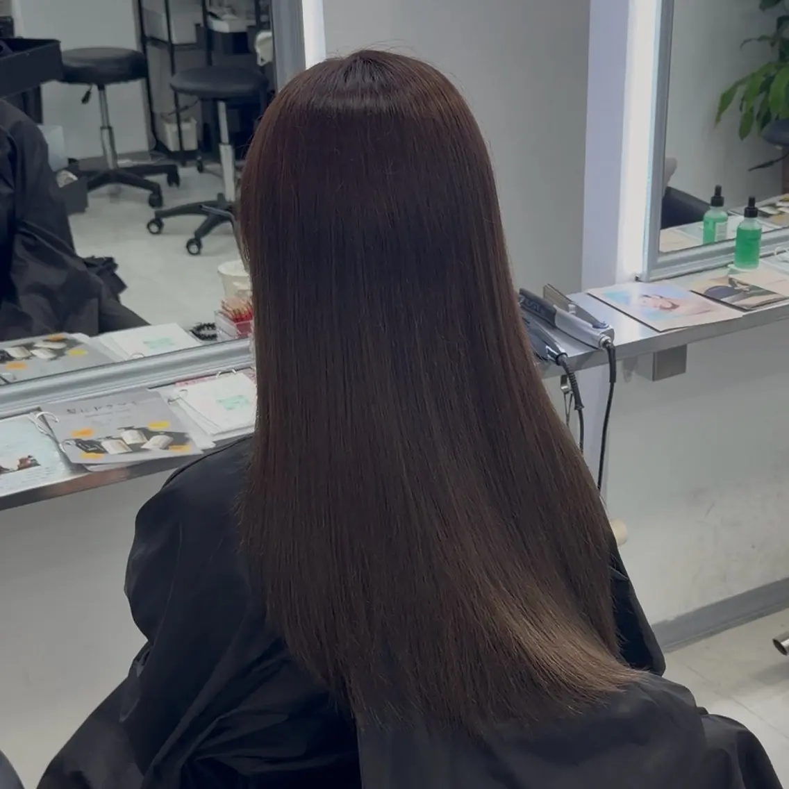 ロング カラー ベージュカラー ブリーチ ブラウンカラー 透明感カラー デザインカラー ヘアカラー トリートメント 涼星/心斎橋/艶髪 モデル様募集中👑のヘアスタイル