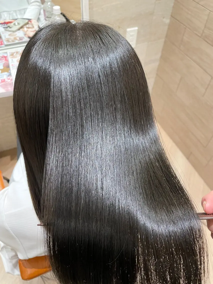 カット ヘアカラー トリートメント 💫艶髪💫 ✂︎佐久間俊生✂︎のヘアスタイル