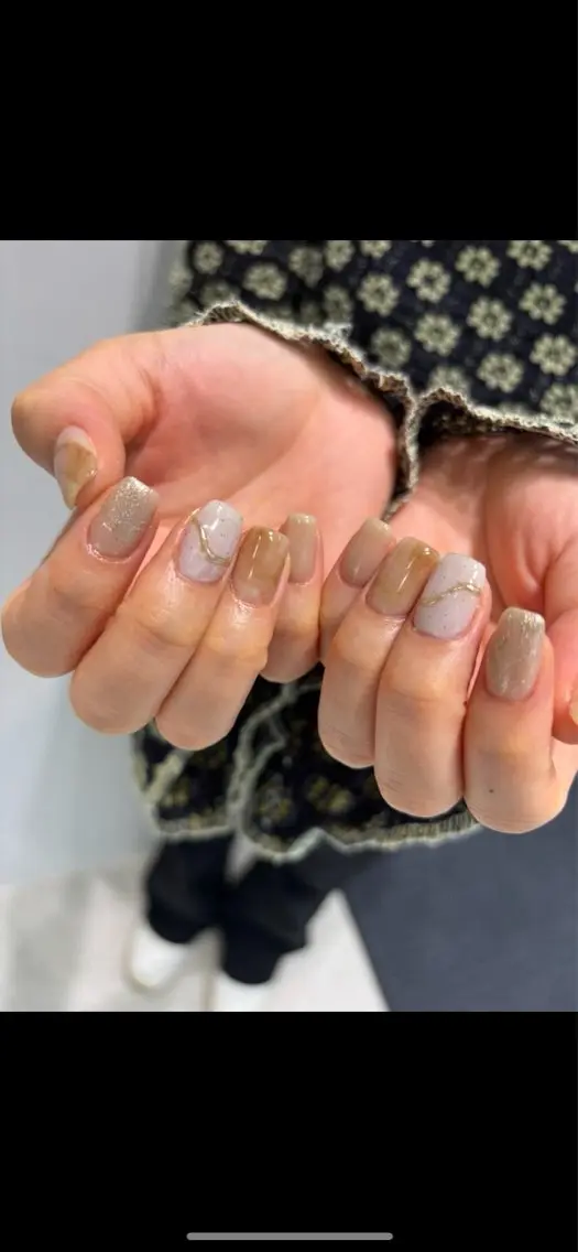 ネイル kanell⭐︎ ニュアンスネイルのネイルデザイン