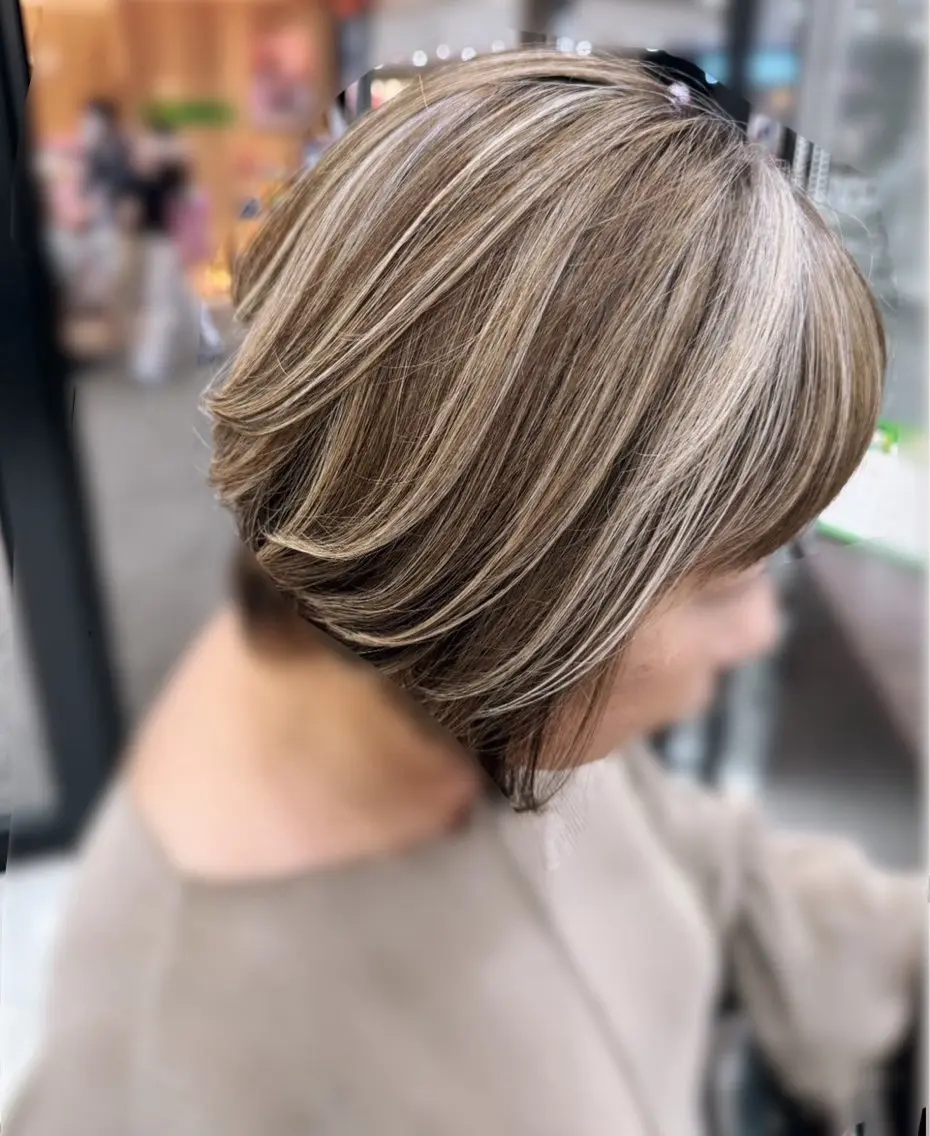 ショート カラー ハイライトカラー ハイライト ヘアカラー 稲村 toshiのヘアスタイル
