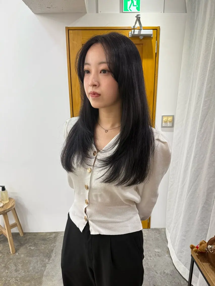 ロング カラー ラベンダーカラー レイヤーカット カット ヘアカラー カットモデル募集‼️ kotono🪿のヘアスタイル
