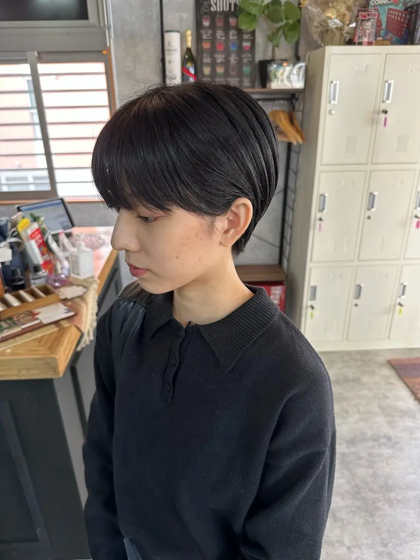 ショート 切りっぱなしボブ ショートボブ ハンサムショート 丸みショート ボブ モテ髪/ボブ/ショー ト/アダチフウトのヘアスタイル