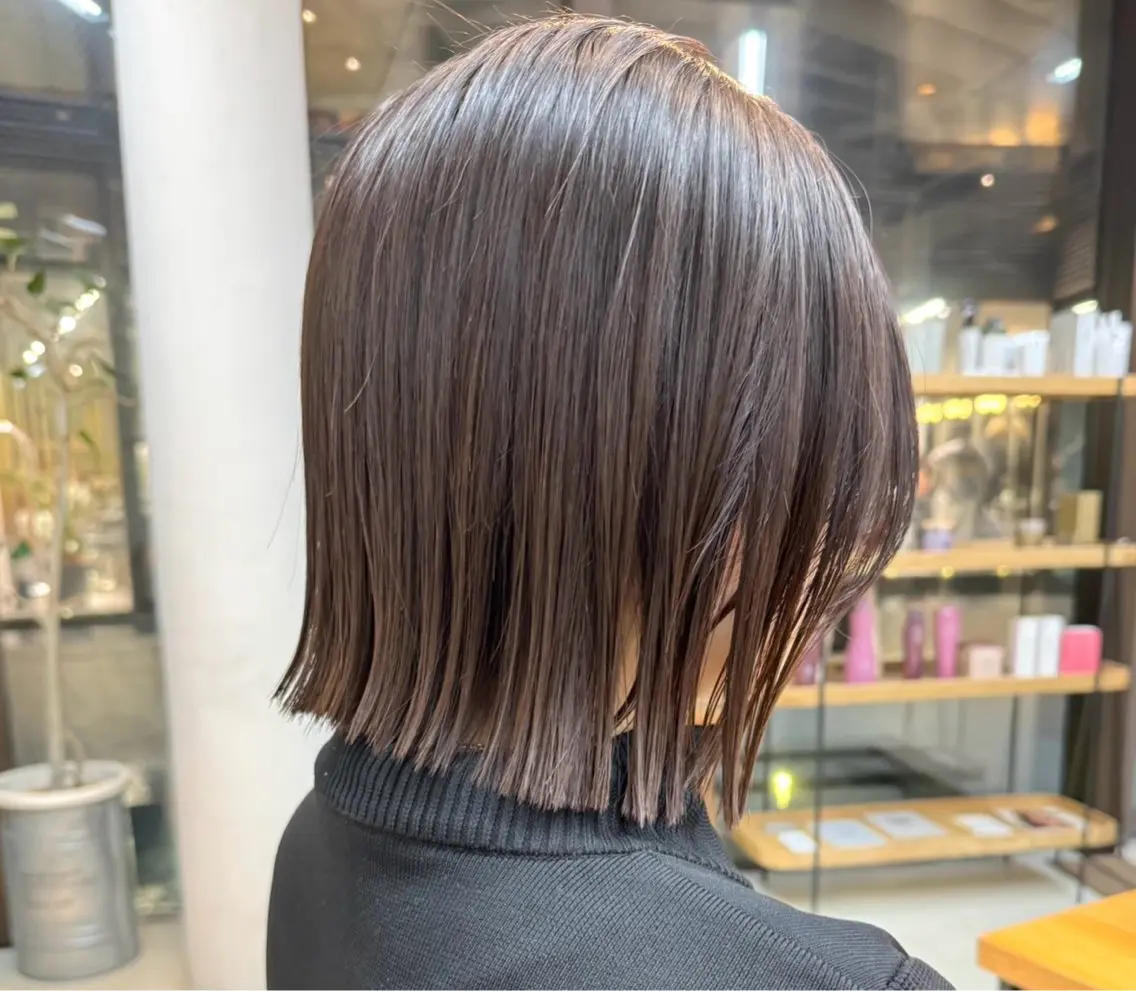 ショート カラー ベージュカラー ラベンダーカラー ラベンダーベージュ ボブ 外ハネヘア カット ヘアカラー トリートメント ボブ/ショート /パーマ/shinのヘアスタイル