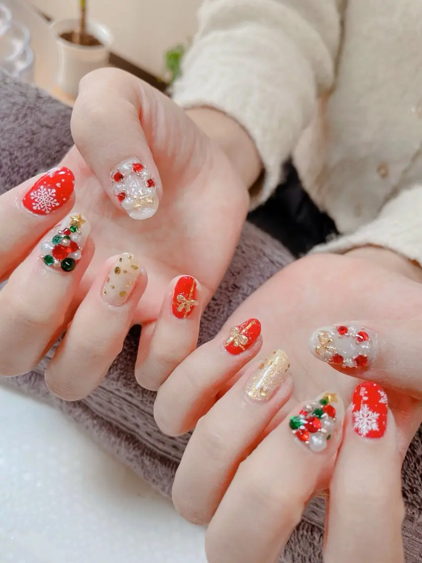 ネイル 持ち込み 冬ネイル クリスマス 出川 ゆりのネイルデザイン
