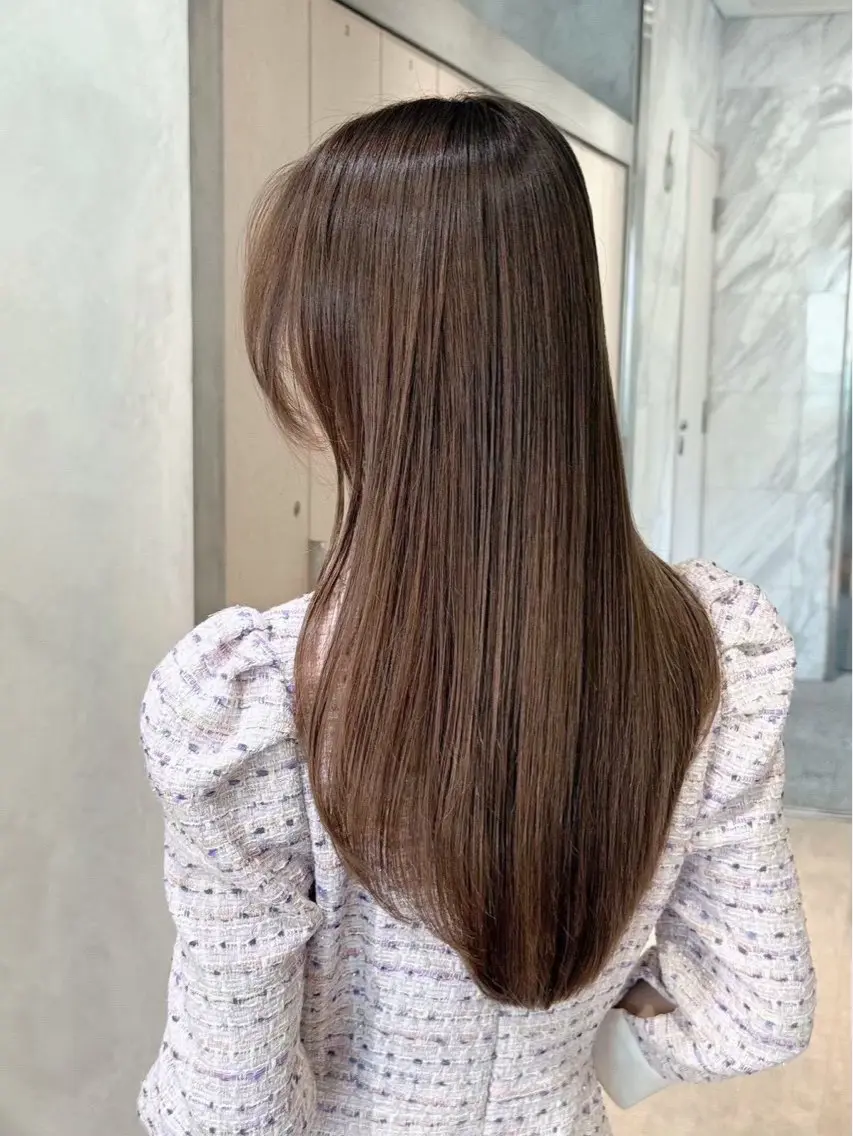 ロング Ruri縮毛矯正 酸性ストレートのヘアスタイル