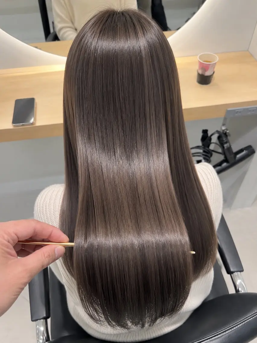 ロング ヘアカラー kyamyi キャミーのヘアスタイル