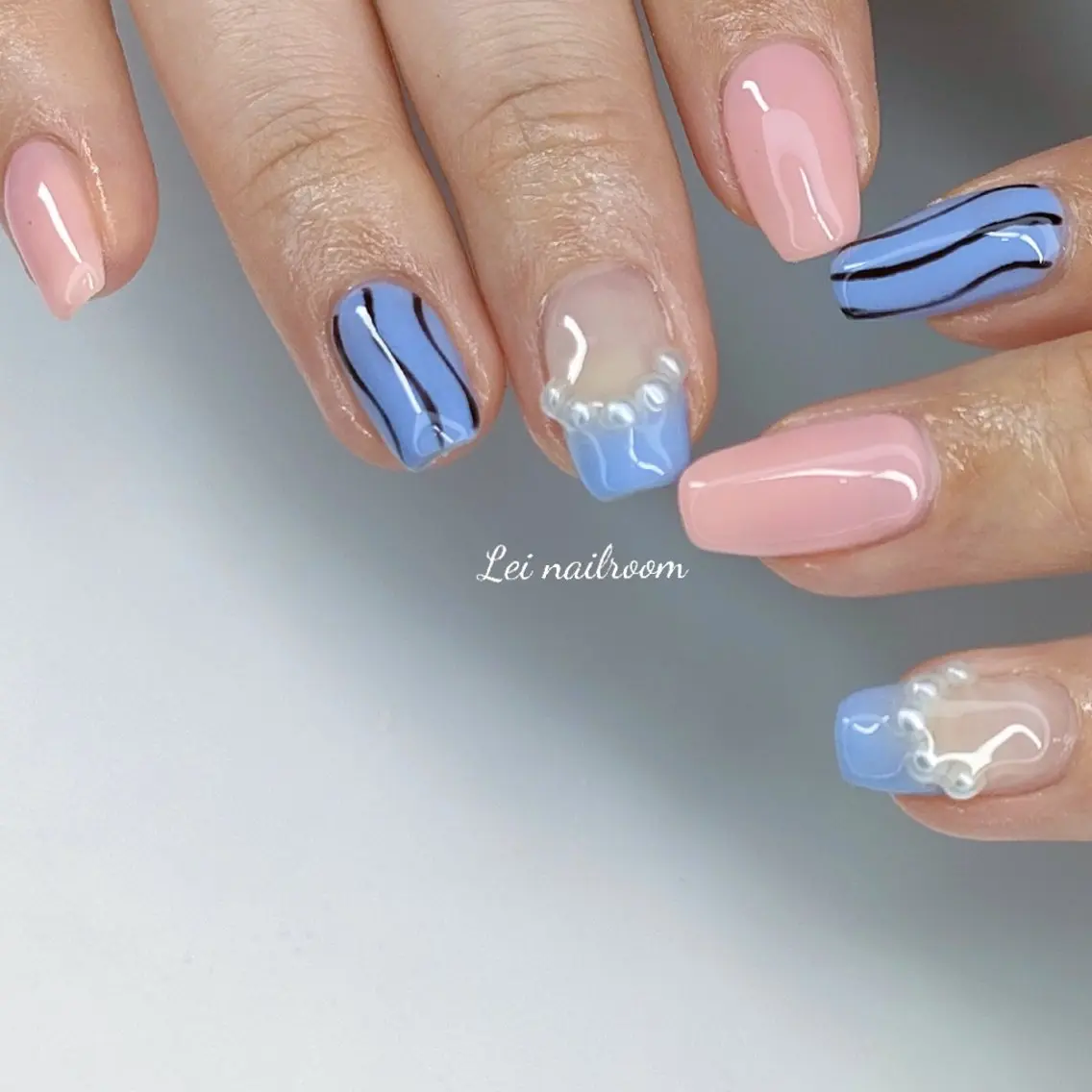 ネイル アートネイル lei🌼 nailroomのネイルデザイン