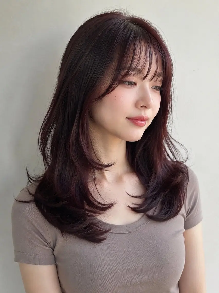 セミロング カラー ヘアアレンジ maison ema 🌸Nodokaのヘアスタイル