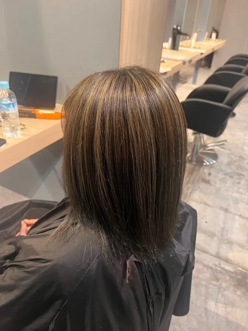 ミディアム ハイライト 野村 星斗のヘアスタイル