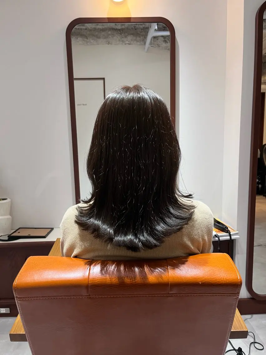 セミロング カラー ヘアアレンジ カット ヘアカラー 💠urara opus💠🩵のヘアスタイル