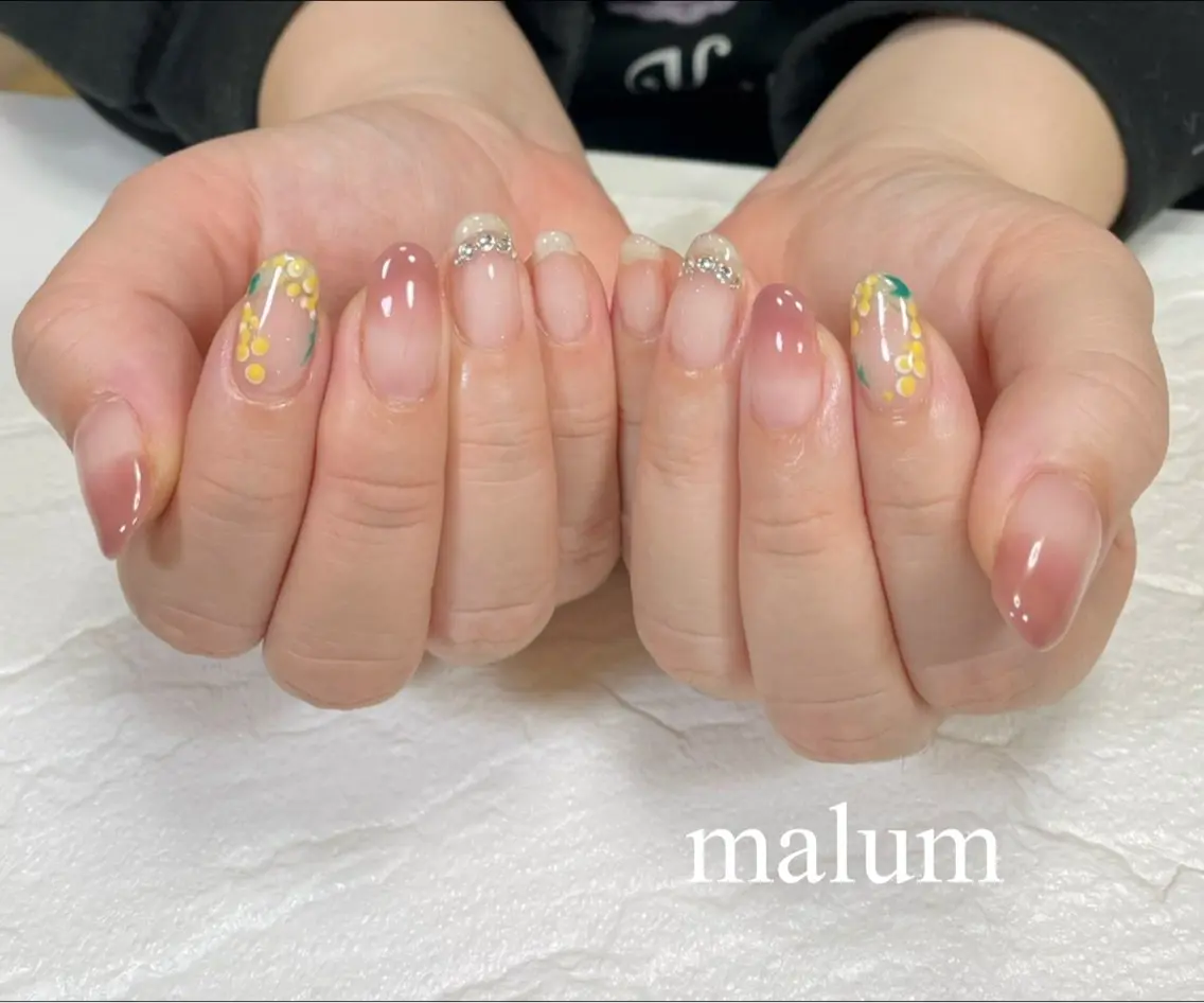 ネイル ハンドネイル malum nailのネイルデザイン