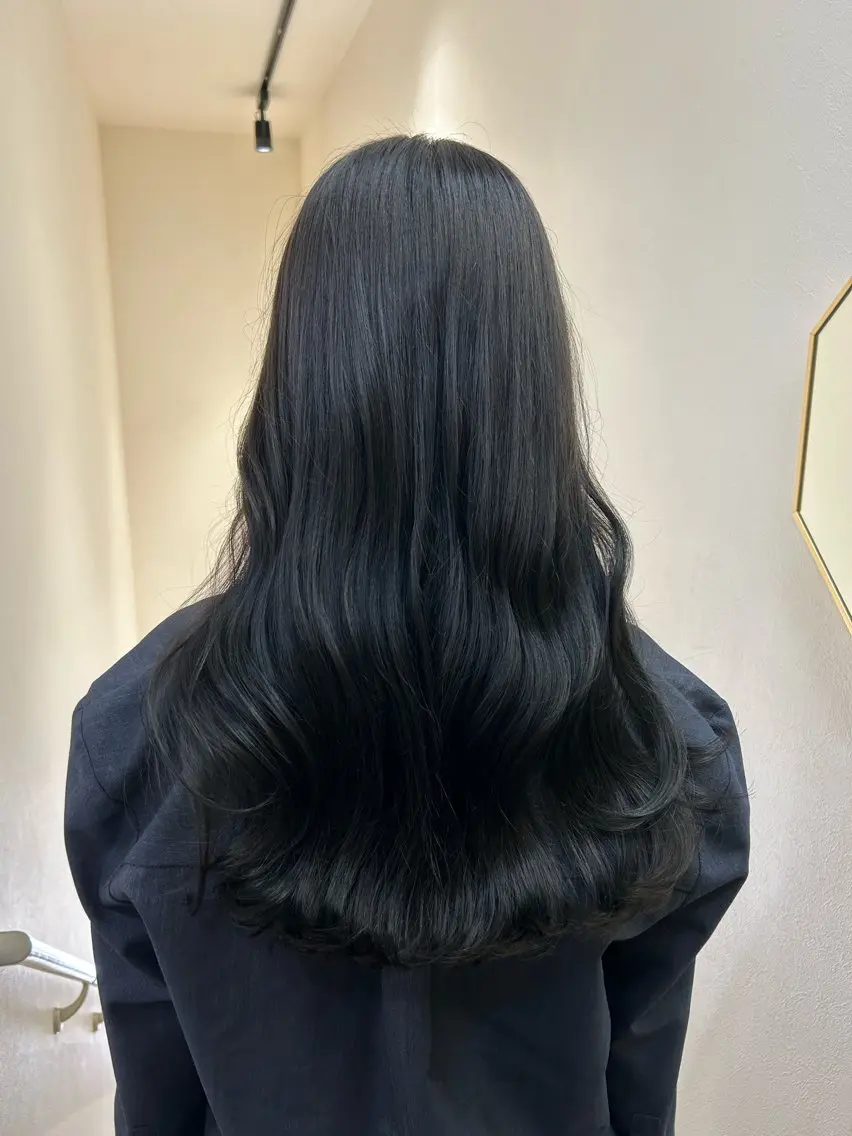 ロング カラー 透明感カラー カット ヘアカラー トリートメント hubhair レイヤー/透明感のヘアスタイル