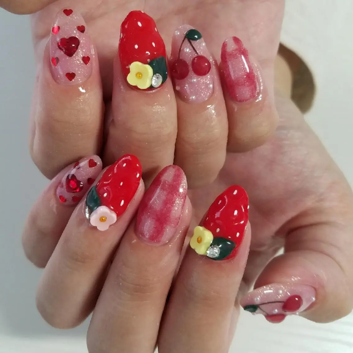 ネイル ･:*+.✳︎˚✧₊ MAKI NAILのネイルデザイン