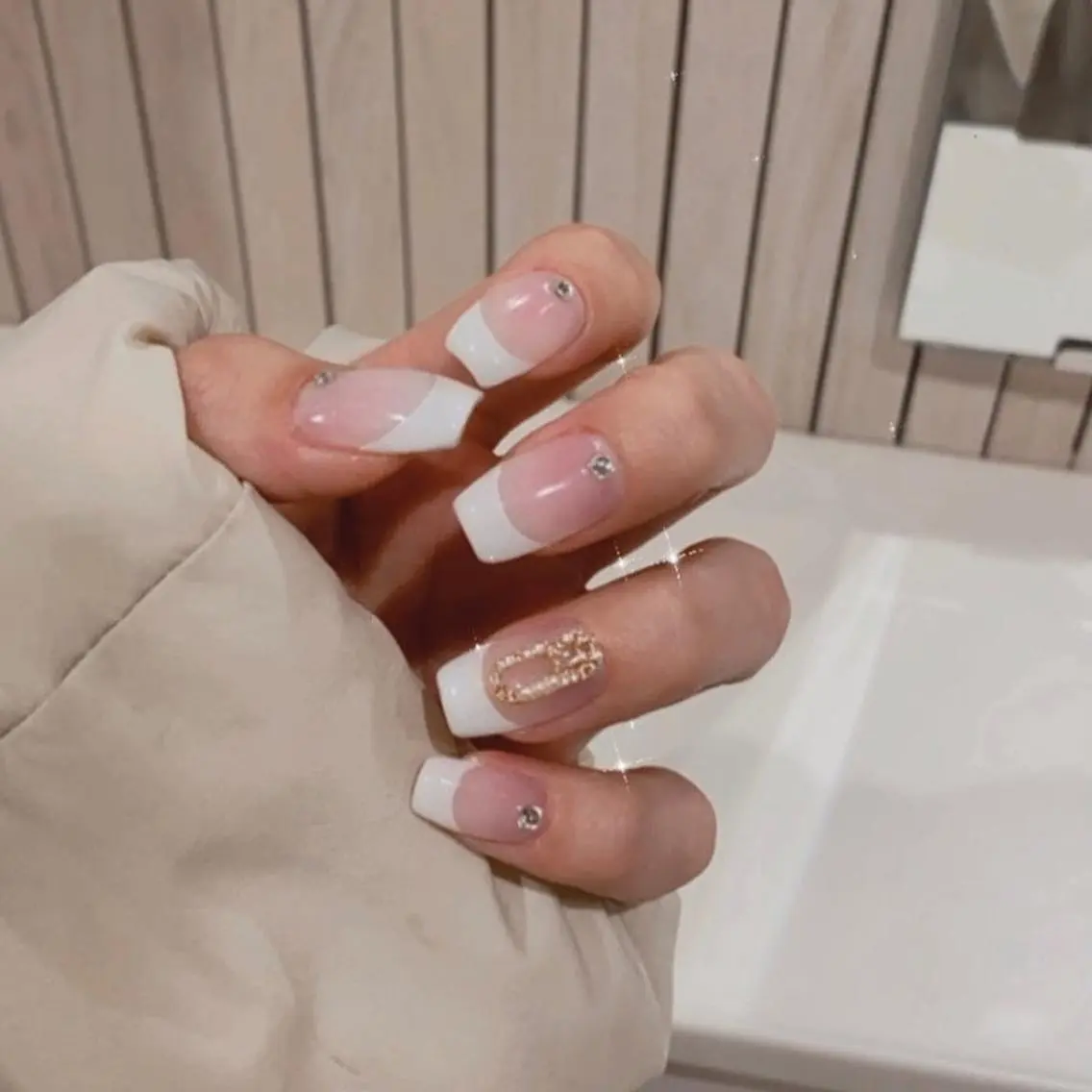 ネイル Lim nail🤍 Ayaのネイルデザイン