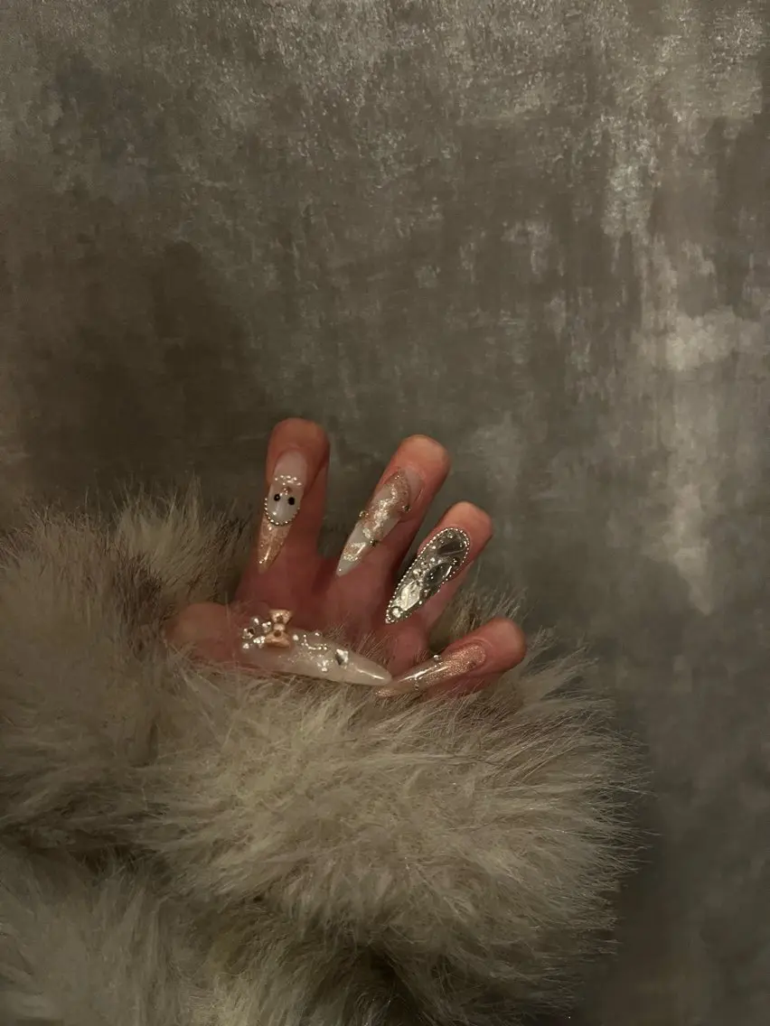 nail_Quest lisaのネイルデザイン