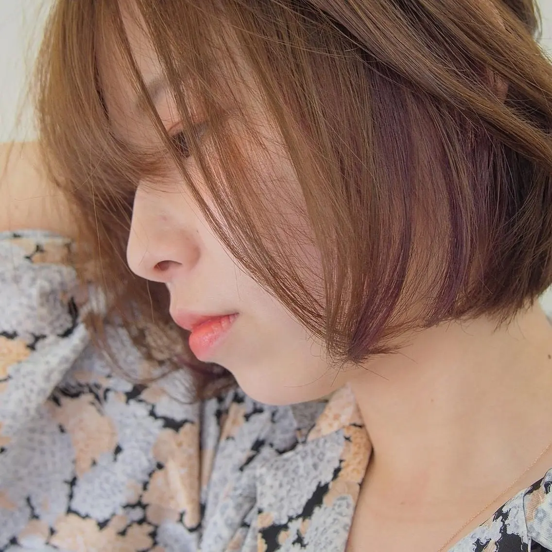ショート カラー 薄田 珠美のヘアスタイル