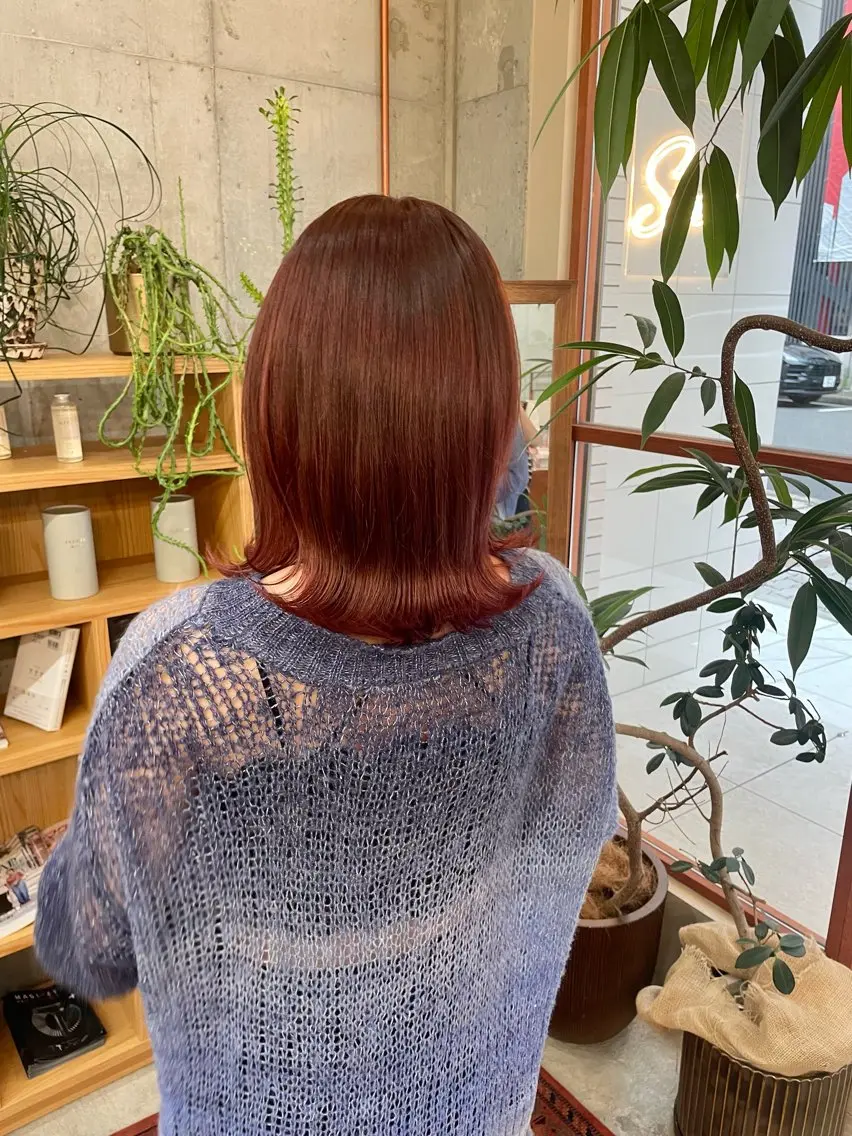 ミディアム ヘアカラー カリン/ カット・ブリーチのヘアスタイル