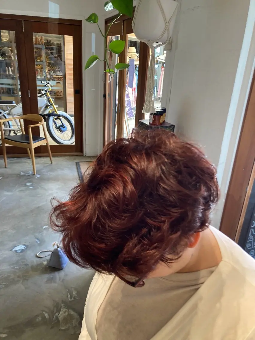 ショート カラー ブラウンカラー ダークブラウン ハイライトカラー ハイライト ヘアカラー 鍋島 くるみのヘアスタイル