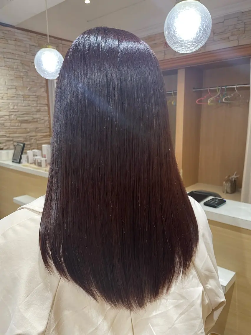 セミロング カット ヘアカラー トリートメント 髪質改善✂︎KODE 透明感カラーのヘアスタイル