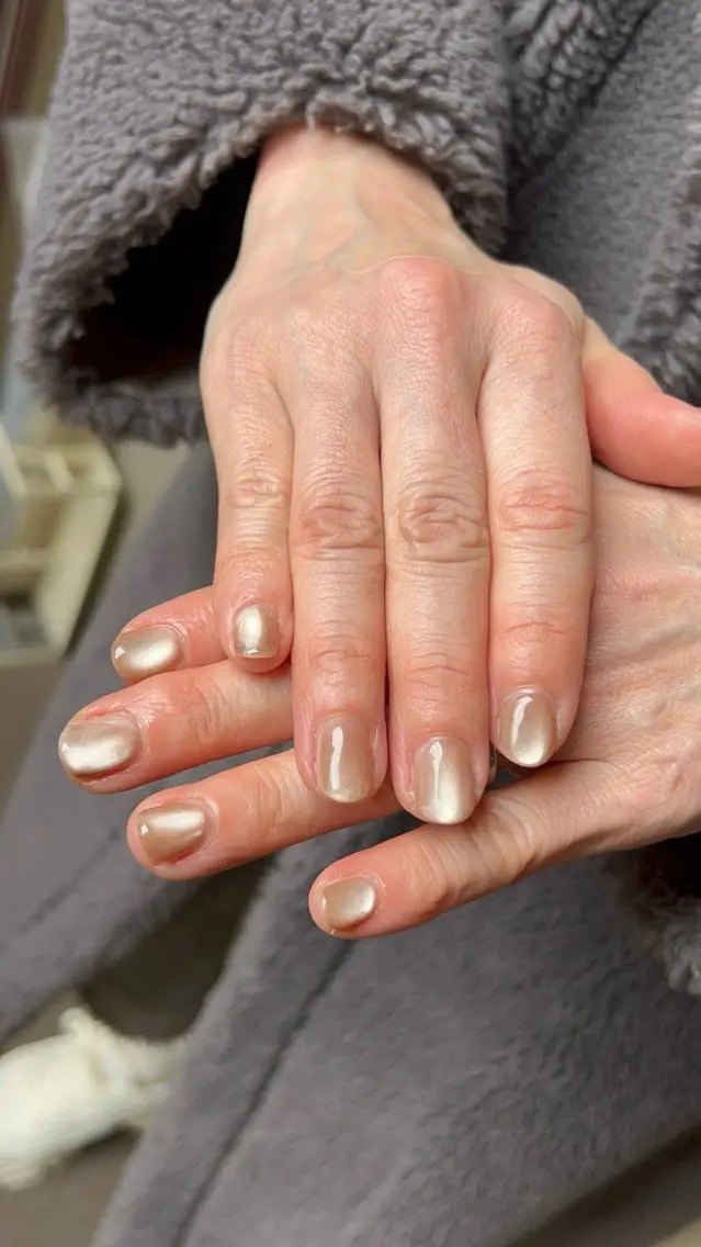 ネイル オーロラネイル 桜ネイル フラワーネイル フットネイル フレンチネイル ハンドネイル mogunail &blowのネイルデザイン