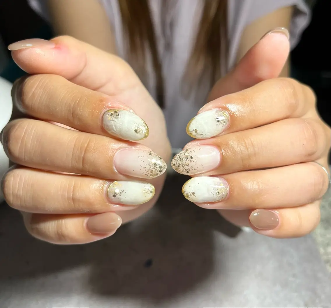 ショート 2DY NAIL SALONのネイルデザイン