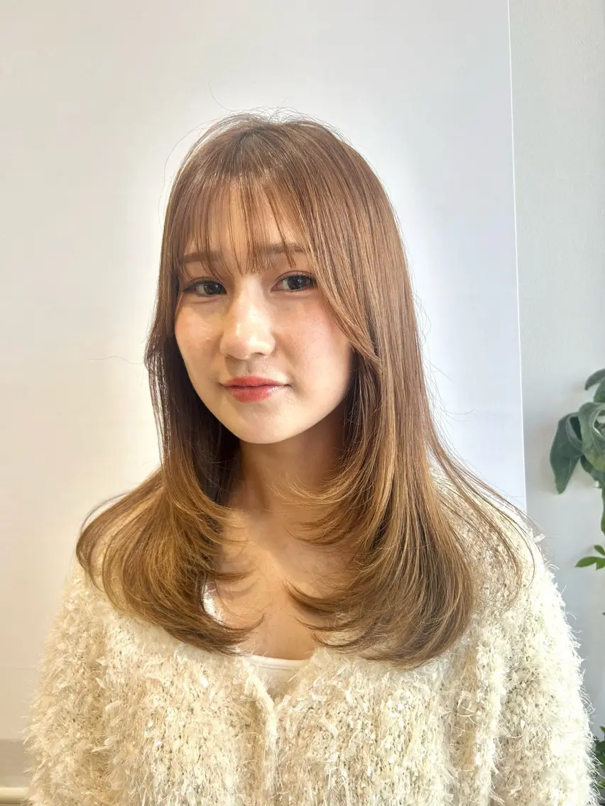 ロング カラー 顔まわりレイヤー レイヤーカット カット ヘアカラー 🩷愛咲🩷レイヤー /透明感カラーのヘアスタイル