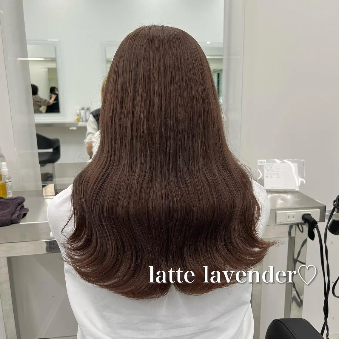 セミロング ヘアカラー 🍒韓国暖色ヘア NO.1🍒🪽のヘアスタイル
