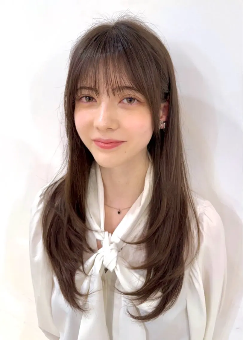 ロング レイヤーカット カット トリートメント 大人可愛いレイヤー 大田のヘアスタイル