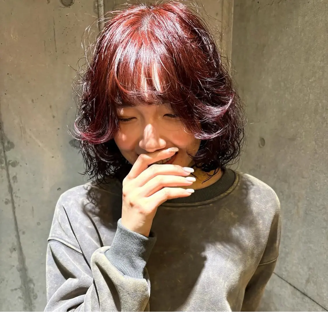 ミディアム カラー パーマ ヘアアレンジ デザインパーマ メンズカット 郁美のヘアスタイル