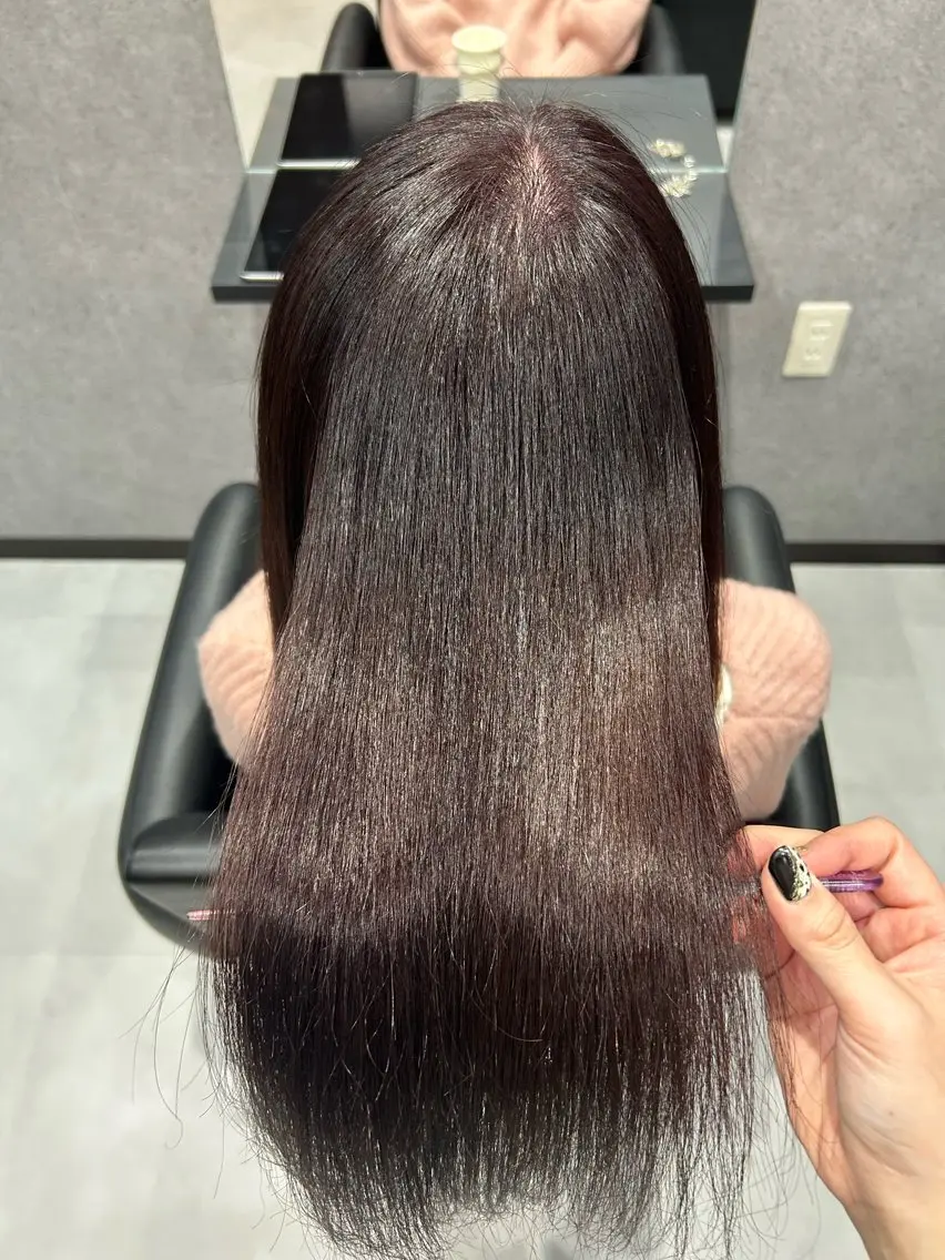 セミロング カラー 佐野 彩音のヘアスタイル