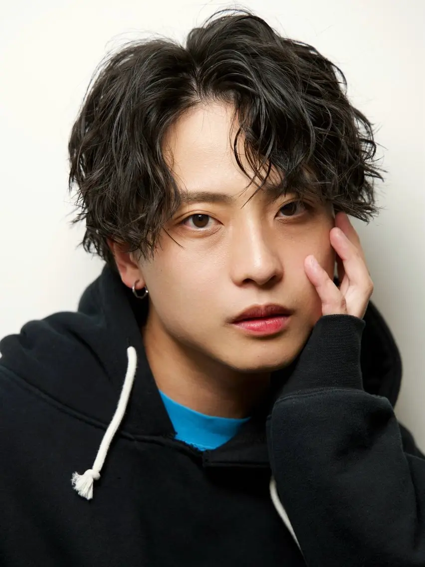 【予約殺到人気スタイリスト担当】 メンズカット+ツイストスパイラルパーマ¥12000の写真